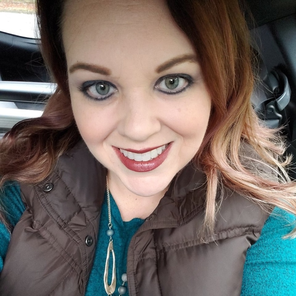 Meet your Posher, Liane